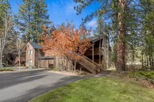 57407 Beaver Ridge Loop, Sunriver, OR 97707 - Photo 2