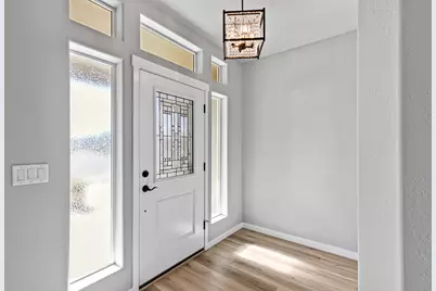 3765 Nicholas Way, White City, OR 97503 - Photo 4