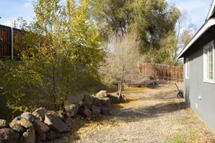 2651 SW Glacier Ave, Redmond, OR 97756 - Photo 20