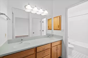 327 Ravenwood Pl, Ashland, OR 97520 - Photo 20