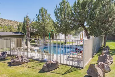 1302 Highland View Loop, Redmond, OR 97756 - Photo 64