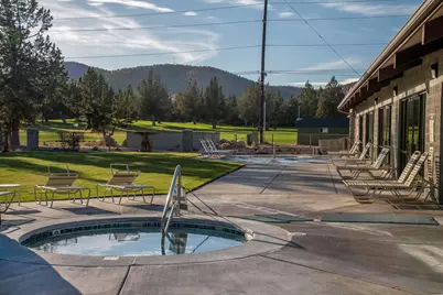 1302 Highland View Loop, Redmond, OR 97756 - Photo 44