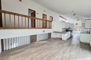 402 Mountain View Blvd, Klamath Falls, OR 97601 - Photo 8