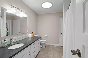 833 Hazel St, Central Point, OR 97502 - Photo 18