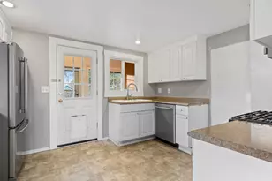 1420 Lookout Ave, Klamath Falls, OR 97601 - Photo 12