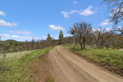 0 Dead Indian Memorial Road #1400, Ashland, OR 97520 - Photo 14