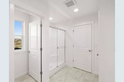 151 Valemont Drive #39, Eagle Point, OR 97524 - Photo 22