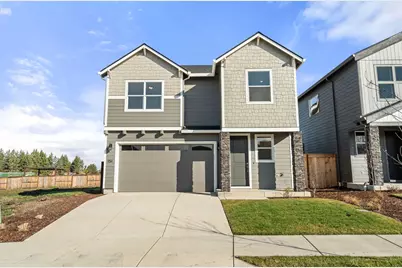 151 Valemont Drive #39, Eagle Point, OR 97524 - Photo 1