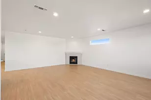 151 Valemont Dr, Eagle Point, OR 97524 - Photo 10