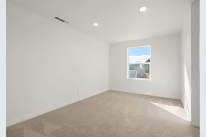 151 Valemont Drive #39, Eagle Point, OR 97524 - Photo 24