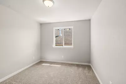 151 Valemont Drive #39, Eagle Point, OR 97524 - Photo 24