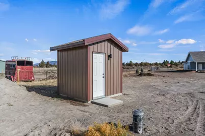 502 SW Bent Loop, Powell Butte, OR 97753 - Photo 34