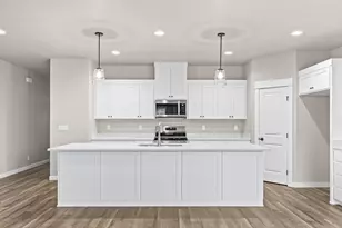 3734 Carlin Dr, Medford, OR 97504 - Photo 16