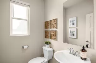 63225 NE Carly Ln, Bend, OR 97701 - Photo 16