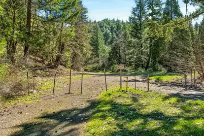 Redwood Highway #1101, O'Brien, OR 97534 - Photo 2