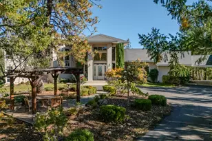 1661 Or-238 Hwy, Jacksonville, OR 97530 - Photo 2