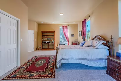 1661 Or-238 Highway, Jacksonville, OR 97530 - Photo 32