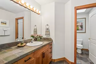 1690 NW City View Dr, Bend, OR 97703 - Photo 30