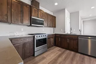 4066 SW 39th St, Redmond, OR 97756 - Photo 14