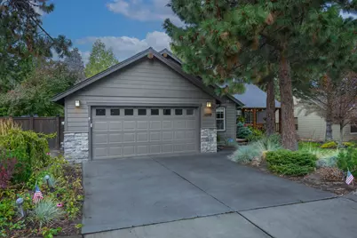 60819 Grand Targhee Drive, Bend, OR 97702 - Photo 4