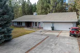 52332 Ammon Rd, La Pine, OR 97739 - Photo 2