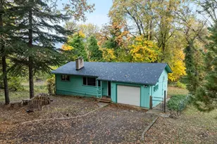 1153 Wards Creek Rd, Rogue River, OR 97537 - Photo 26