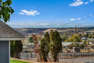 1180 NE Meadowlark Ln, Madras, OR 97741 - Photo 24