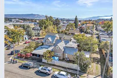 441 N. Grape Street, Medford, OR 97501 - Photo 8