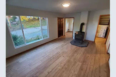 131 Hamilton Heights Lane, Glendale, OR 97442 - Photo 4