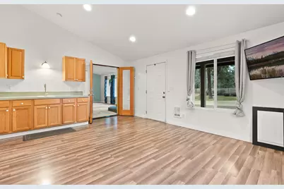 19276 Kiowa Road, Bend, OR 97702 - Photo 18