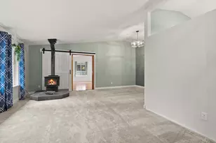 19276 Kiowa Rd, Bend, OR 97702 - Photo 4