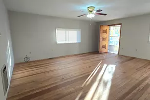 1335 Lakeview Ave, Klamath Falls, OR 97601 - Photo 6