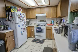 1762 SW Allen Creek Rd, Grants Pass, OR 97527 - Photo 4