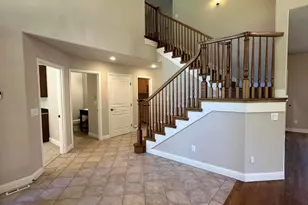 10712 Kestrel Rd, Klamath Falls, OR 97601 - Photo 2