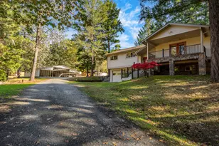 11990 Artlin Rd, Grants Pass, OR 97526 - Photo 2