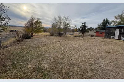 630 NE Bean Drive, Madras, OR 97741 - Photo 6