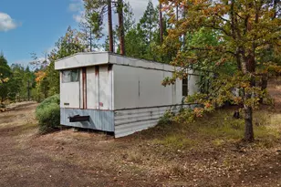 121 Horse Ranch Rd, Prospect, OR 97536 - Photo 10