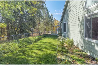 1885 Lonnon Road, Grants Pass, OR 97527 - Photo 44
