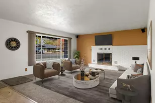 3220 Freeland Rd, Central Point, OR 97502 - Photo 8