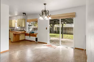 3220 Freeland Rd, Central Point, OR 97502 - Photo 10