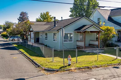 798 NW Claypool Street, Prineville, OR 97754 - Photo 1