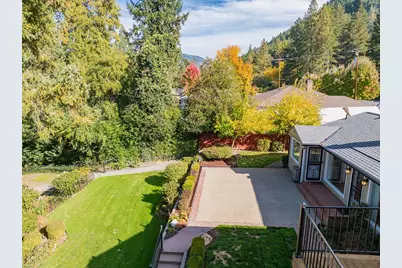 2250 Rogue River Highway, Grants Pass, OR 97527 - Photo 68