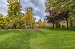 2250 Rogue River Hwy, Grants Pass, OR 97527 - Photo 80