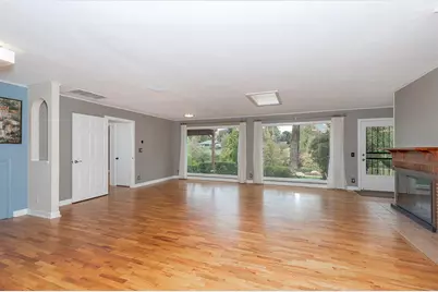 2250 Rogue River Highway, Grants Pass, OR 97527 - Photo 12