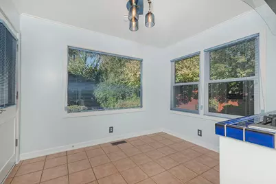 2250 Rogue River Highway, Grants Pass, OR 97527 - Photo 18