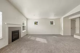 2939 NE Quiet Canyon Dr, Bend, OR 97701 - Photo 10