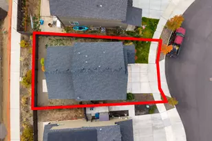 2939 NE Quiet Canyon Dr, Bend, OR 97701 - Photo 28