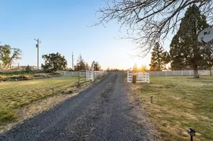 12174 NW 10th St, Terrebonne, OR 97760 - Photo 38