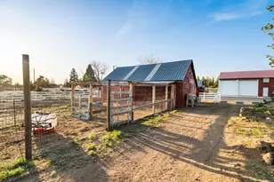12174 NW 10th St, Terrebonne, OR 97760 - Photo 16
