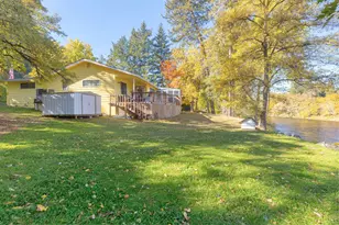 2700 Rogue River Hwy, Grants Pass, OR 97527 - Photo 4